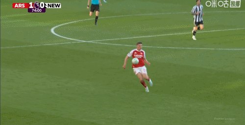 1777168887412007214.gif aaa.gif